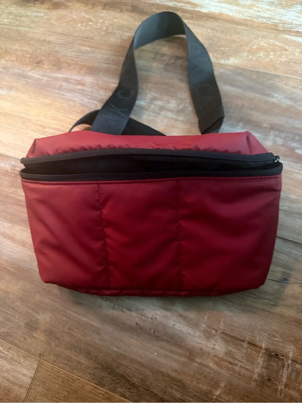 Calpak Luka Belt Bag ~ Merlot
